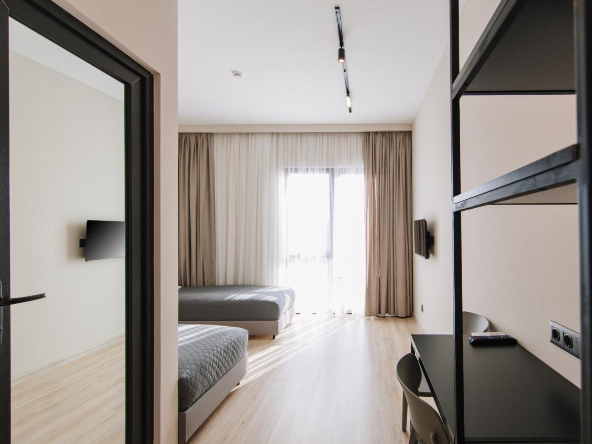 Doors Hotel Tbilisi Bagian luar foto